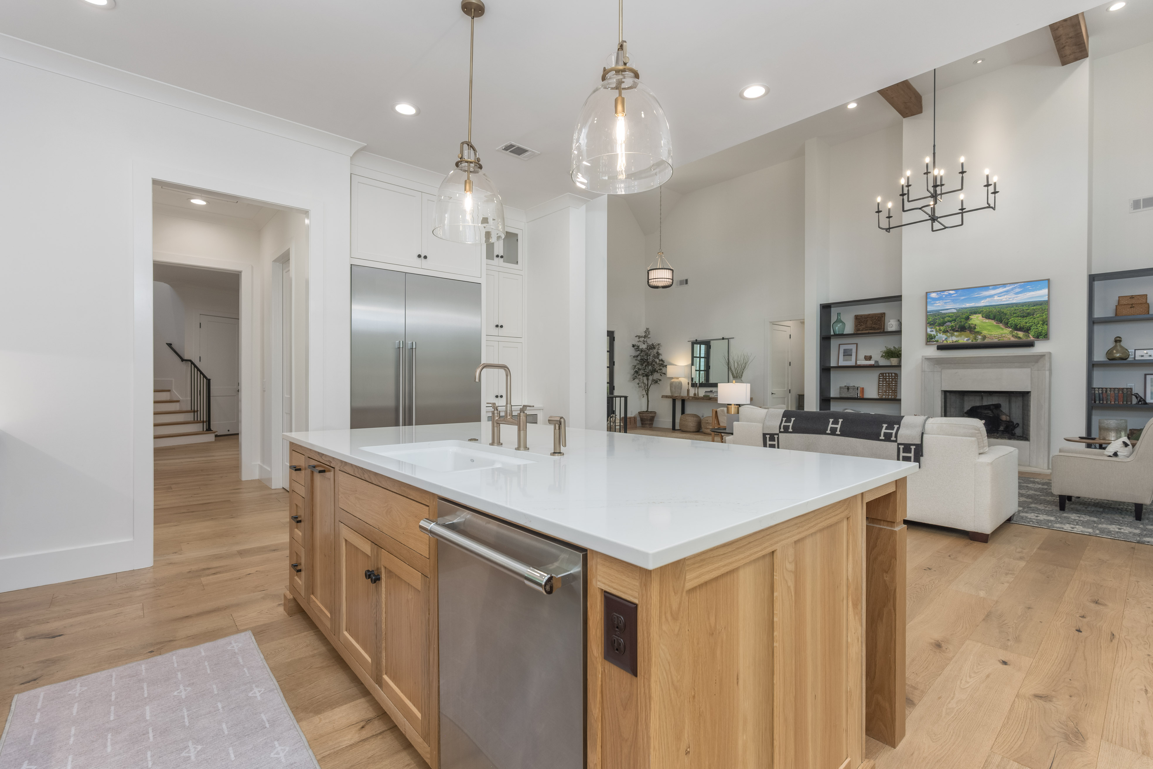 1041 Holt's Ferry image 18